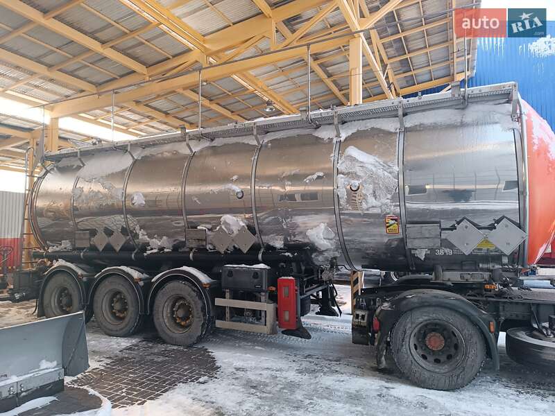 Цистерна полуприцеп Van Hool 32-TЗ 1986 в Киеве