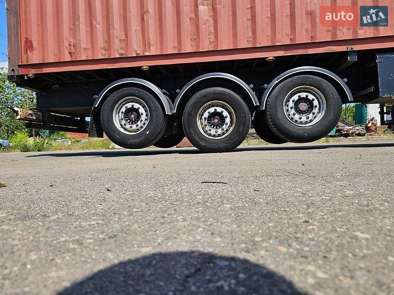 Контейнеровоз полуприцеп Van Hool 3B0062 2001 в Николаеве
