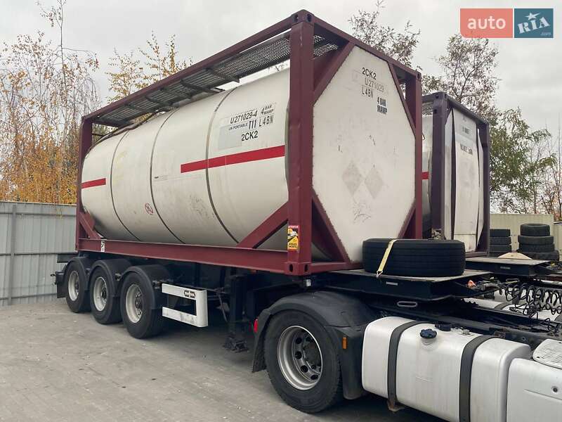 Цистерна напівпричіп Van Hool 3B2013AA 2000 в Кременчуці