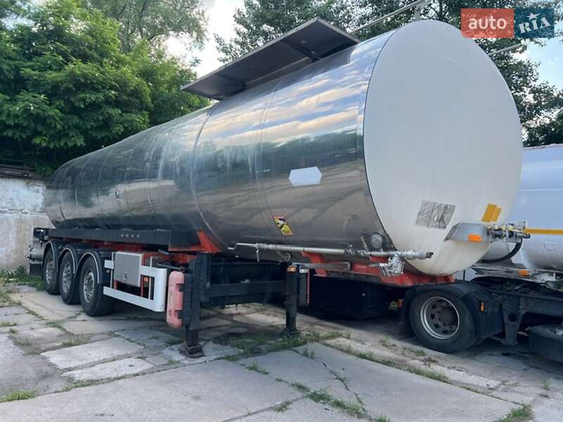 Цистерна напівпричіп Van Hool 3D0011 2001 в 