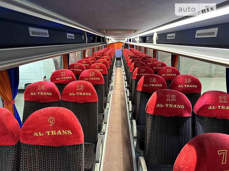 Туристичний / Міжміський автобус Van Hool Altano 2013 в Львові