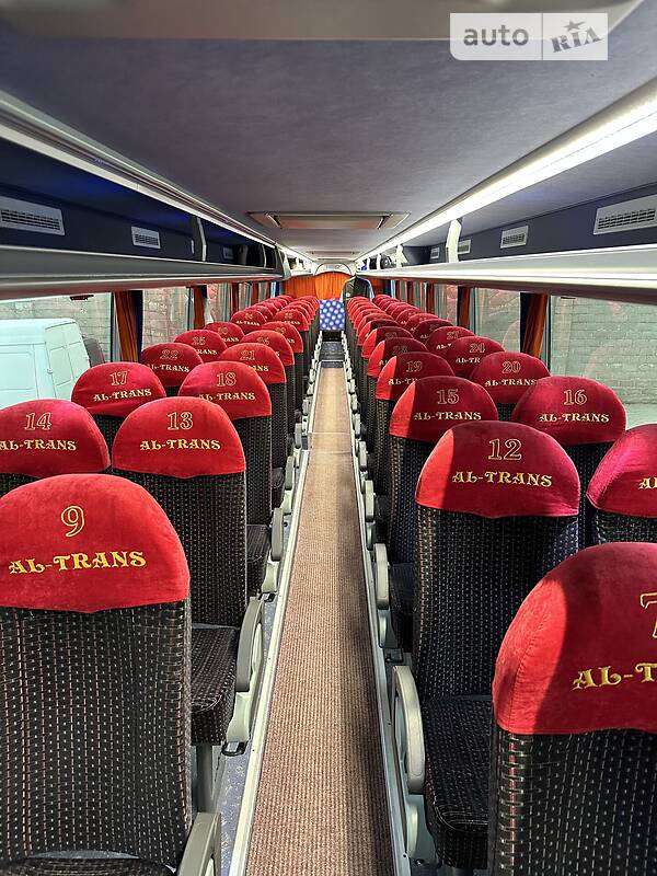 Туристичний / Міжміський автобус Van Hool Altano 2013 в Львові