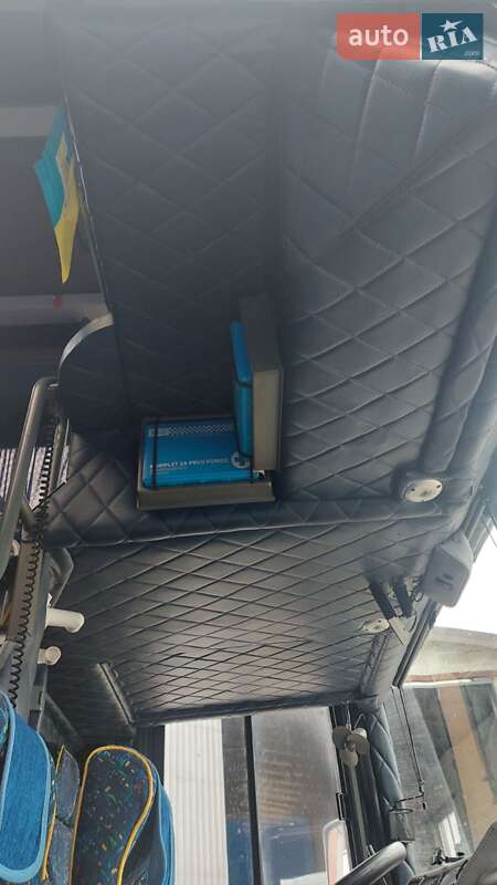 Туристичний / Міжміський автобус Van Hool Altano 2002 в Львові