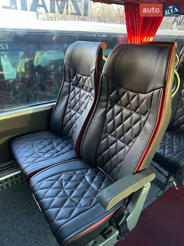 Туристичний / Міжміський автобус Van Hool Astromega 2010 в Києві