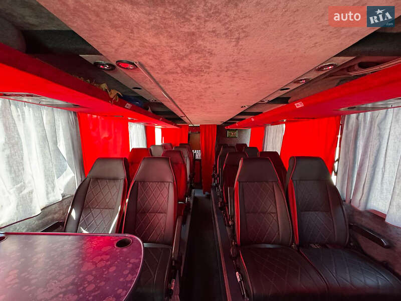 Туристичний / Міжміський автобус Van Hool Astromega 2006 в Львові