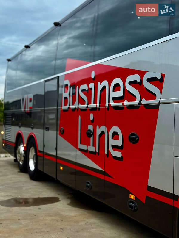 Туристичний / Міжміський автобус Van Hool Astron 2006 в Чернівцях