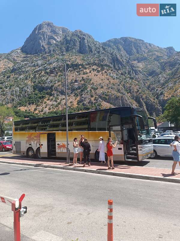 Van Hool Astron 2011