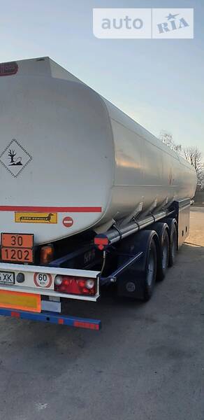 Цистерна напівпричіп Van Hool NV 1998 в Києві фото 5 Цистерна напівпричіп Van Hool NV 1998 в Києві