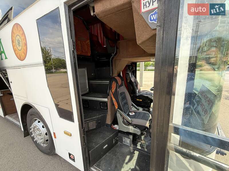 Туристичний / Міжміський автобус Van Hool T816 1999 в Києві фото 24 Туристичний / Міжміський автобус Van Hool T816 1999 в Києві