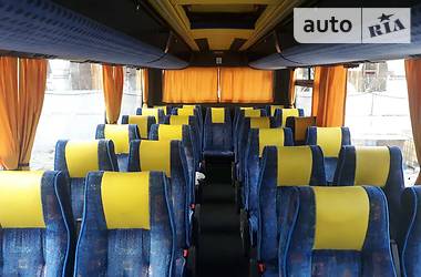 Туристический / Междугородний автобус Van Hool T915 2002 в 