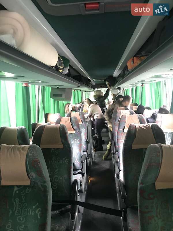 Туристический / Междугородний автобус Van Hool T915 1998 в Ровно
