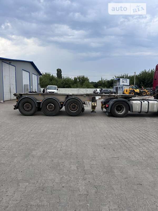 Контейнеровоз полуприцеп Van Hool Tank Container 2004 в Луцке фото 7 Контейнеровоз полуприцеп Van Hool Tank Container 2004 в Луцке