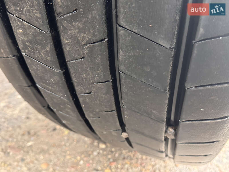 Контейнеровоз напівпричіп Van Hool Tank Container 2003 в Чернівцях фото 10 Контейнеровоз напівпричіп Van Hool Tank Container 2003 в Чернівцях