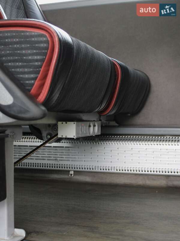 Туристичний / Міжміський автобус Van Hool TX16 Alicron 2017 в Івано-Франківську фото 5 Туристичний / Міжміський автобус Van Hool TX16 Alicron 2017 в Івано-Франківську