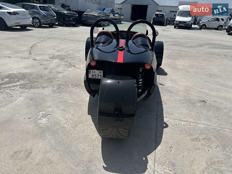 Трайк Vanderhall Venice Speedster 2019 в Киеве фото 7 Трайк Vanderhall Venice Speedster 2019 в Киеве