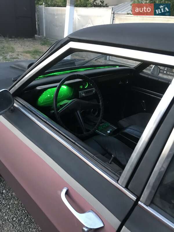 Седан Vauxhall Victor 1967 в Черновцах