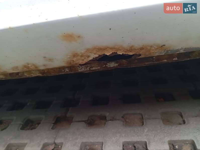 Хэтчбек ВАЗ / Lada 1111 Ока 2004 в Киеве