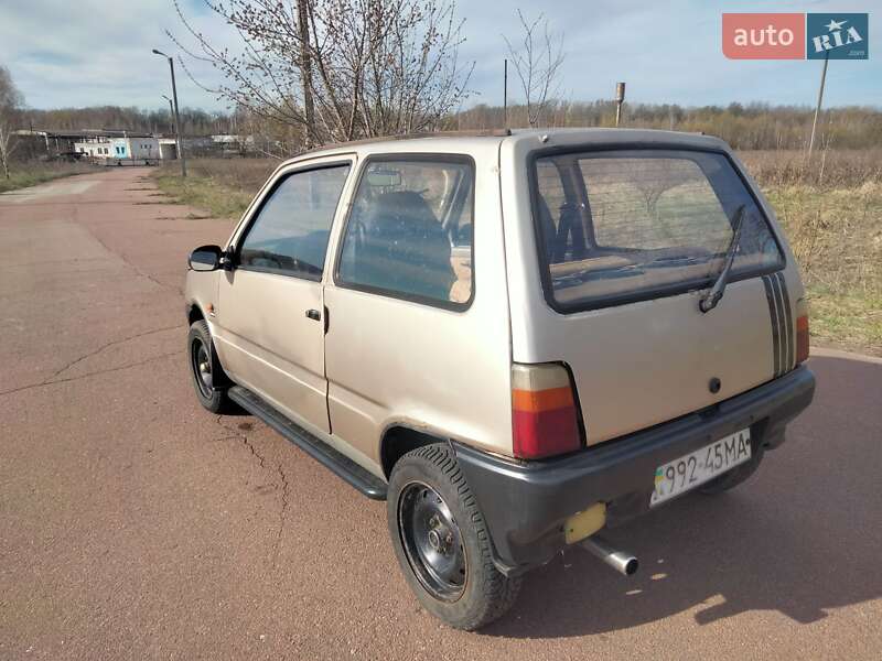 Хетчбек ВАЗ / Lada 1111 Ока 2004 в Мені