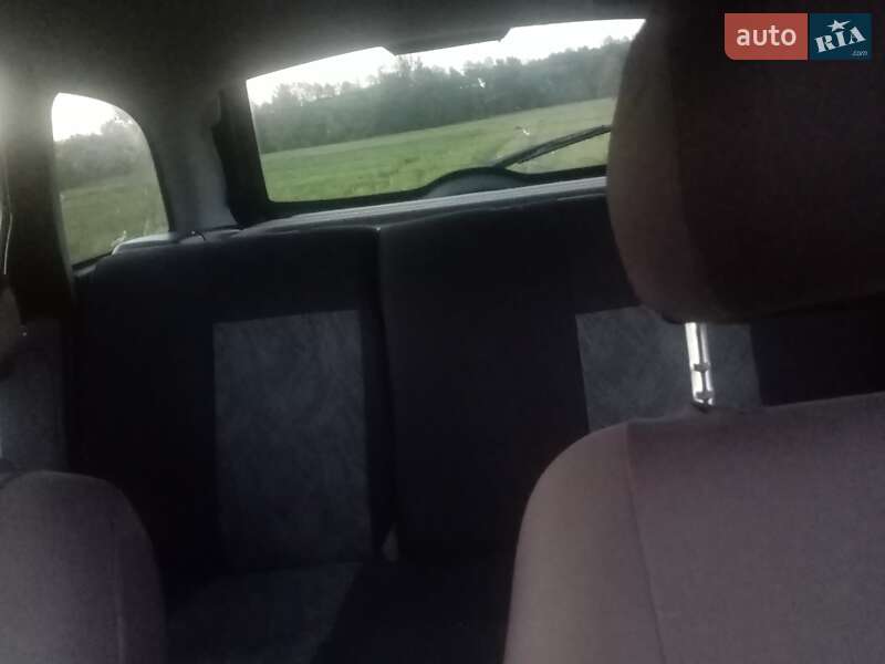 Универсал ВАЗ / Lada 1117 Калина 2008 в Ромнах фото 2 Универсал ВАЗ / Lada 1117 Калина 2008 в Ромнах