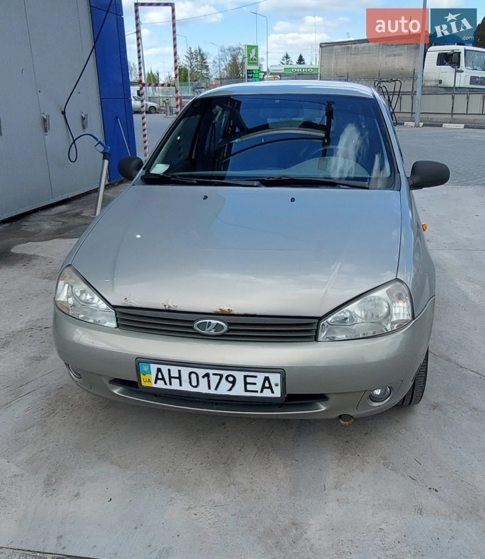 Гарний техничний стан,
Додатковий бортовой компьютер,
Тоніровка  вікон,
Ксенон,
Противотуманні фари, 
Двохстороння сігналізація