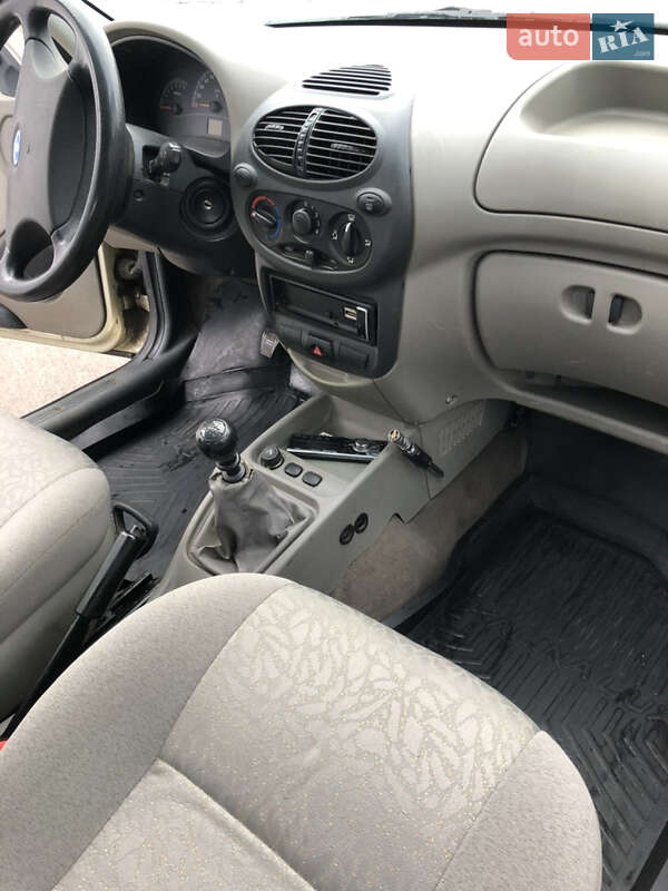 Универсал ВАЗ / Lada 1117 Калина 2008 в Киеве