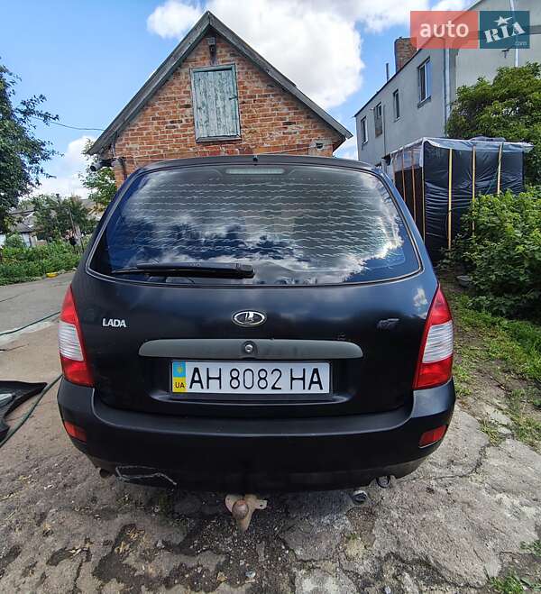 Универсал ВАЗ / Lada 1117 Калина 2010 в Миргороде