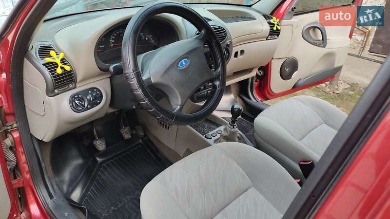 Універсал ВАЗ / Lada 1117 Калина 2010 в Недригайліву