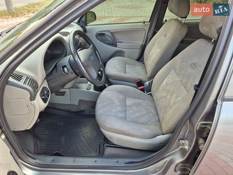 Универсал ВАЗ / Lada 1117 Калина 2008 в Запорожье фото 14 Универсал ВАЗ / Lada 1117 Калина 2008 в Запорожье