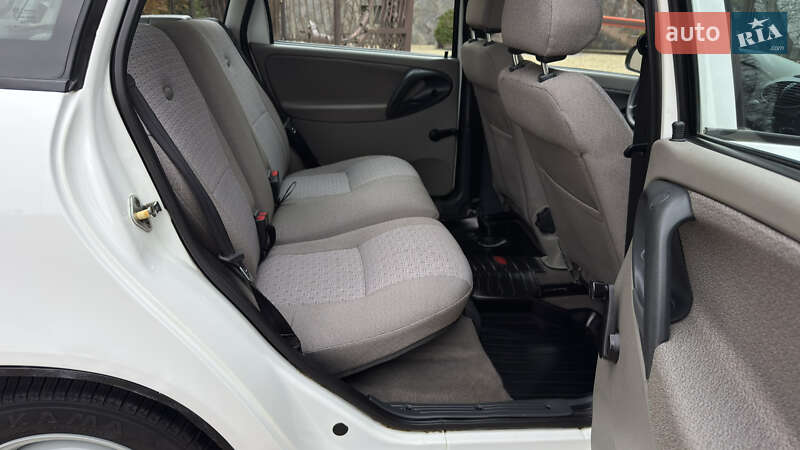 Универсал ВАЗ / Lada 1117 Калина 2009 в Кременчуге