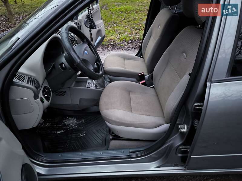 Универсал ВАЗ / Lada 1117 Калина 2010 в Казатине