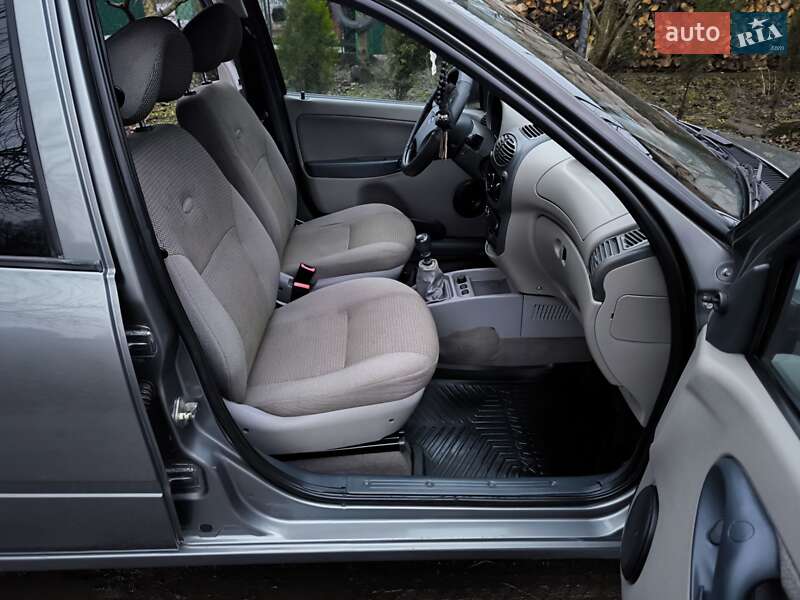 Универсал ВАЗ / Lada 1117 Калина 2010 в Казатине