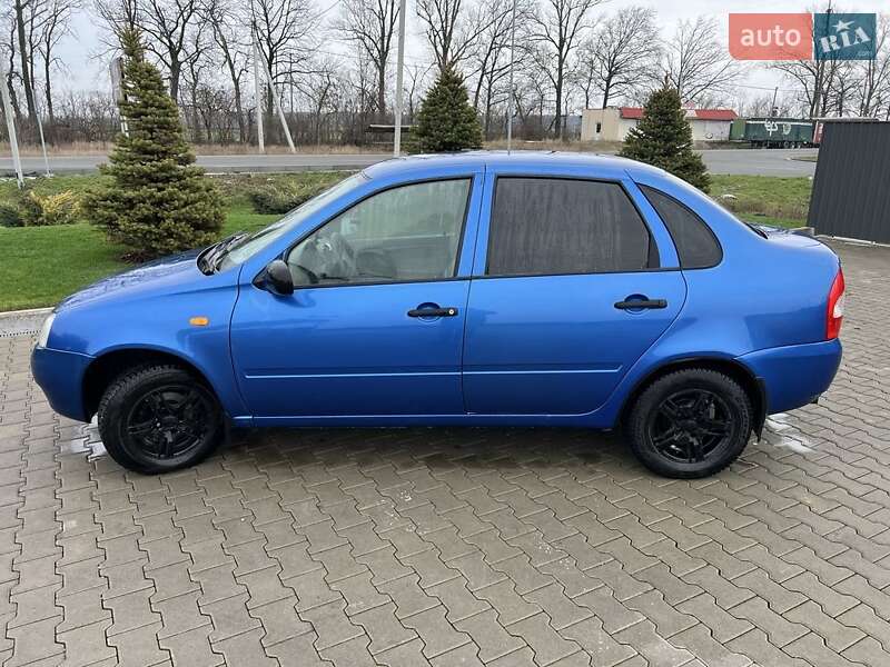 Универсал ВАЗ / Lada 1117 Калина 2007 в Кагарлыке