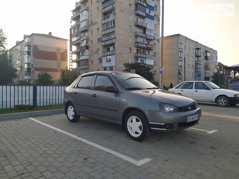 Седан ВАЗ / Lada 1118 Калина 2007 в Староконстантинове