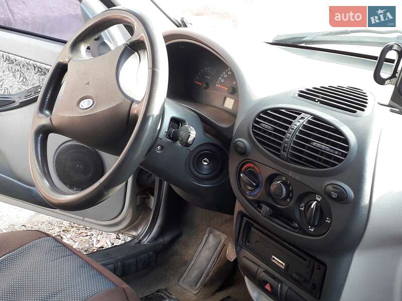 ВАЗ / Lada 1118 Калина 2006 ВАЗ / Lada 1118 Калина 2006