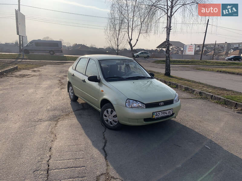 Седан ВАЗ / Lada 1118 Калина 2006 в Береговому