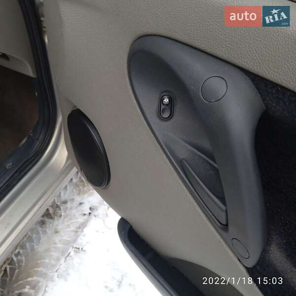 Седан ВАЗ / Lada 1118 Калина 2006 в Иршаве фото 15 Седан ВАЗ / Lada 1118 Калина 2006 в Иршаве