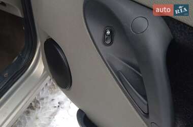 Седан ВАЗ / Lada 1118 Калина 2006 в 