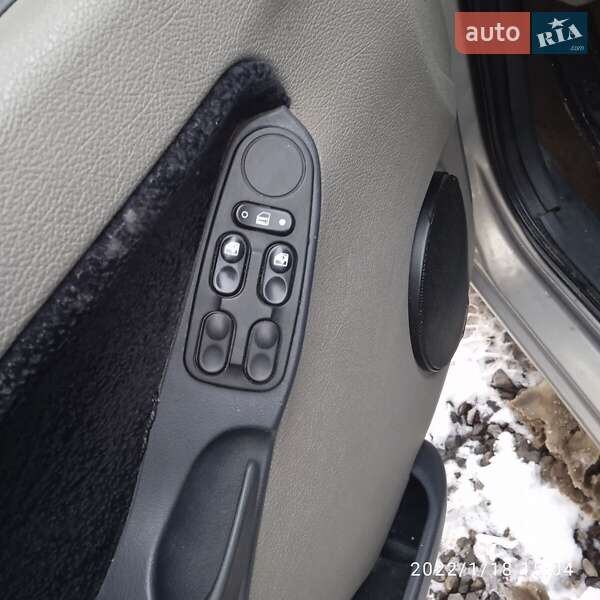 Седан ВАЗ / Lada 1118 Калина 2006 в Иршаве фото 14 Седан ВАЗ / Lada 1118 Калина 2006 в Иршаве