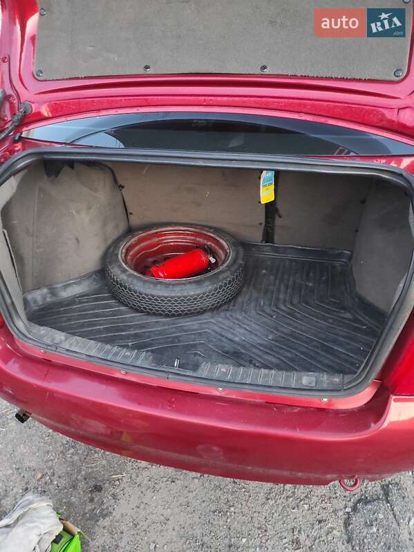 Седан ВАЗ / Lada 1118 Калина 2007 в Запорожье