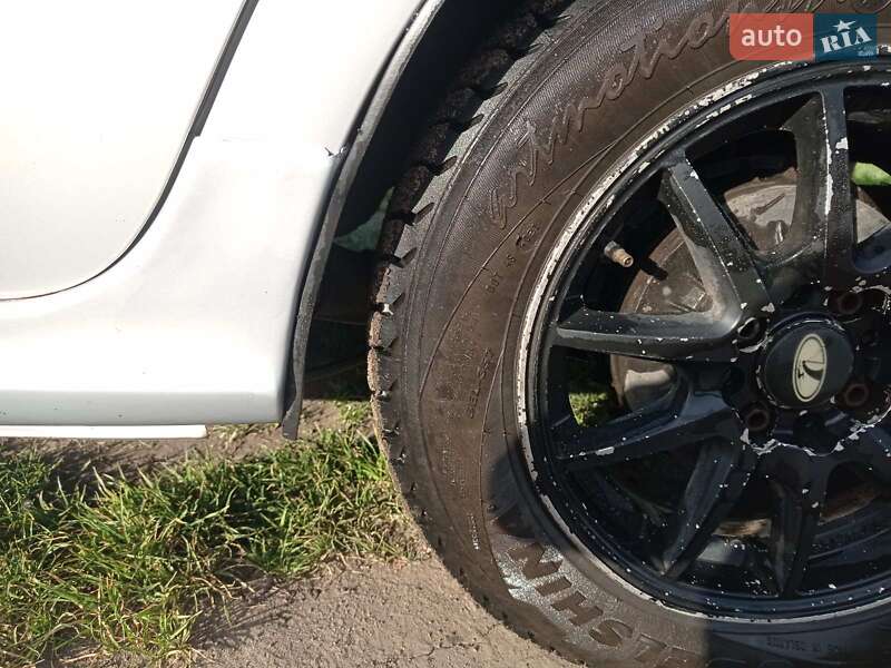 Седан ВАЗ / Lada 1118 Калина 2007 в Врадіївці