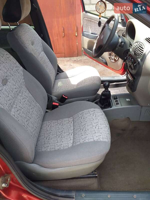 Седан ВАЗ / Lada 1118 Калина 2006 в Теплодаре