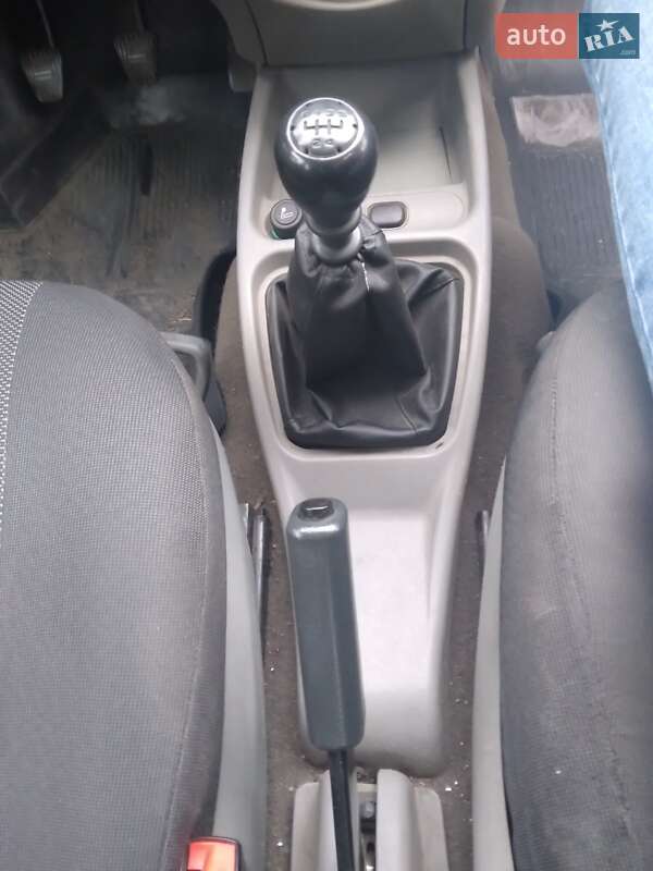 Седан ВАЗ / Lada 1118 Калина 2006 в Голованівську