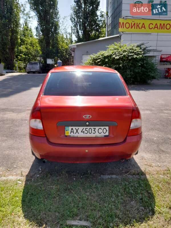 Седан ВАЗ / Lada 1118 Калина 2006 в Харькове