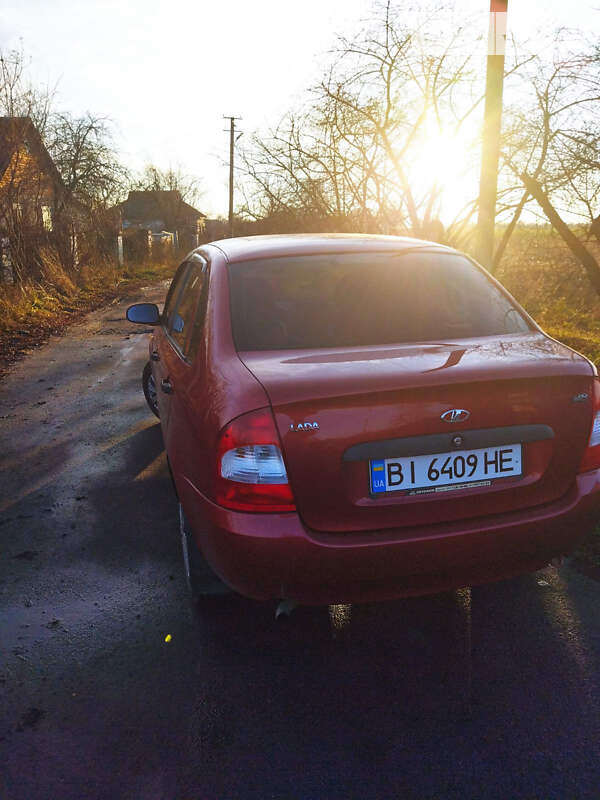 Седан ВАЗ / Lada 1118 Калина 2007 в Глобине