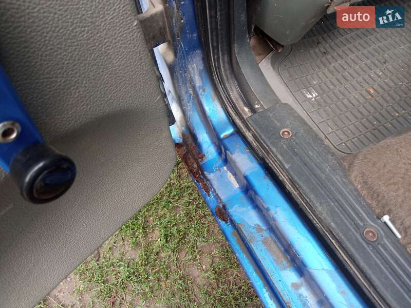 Седан ВАЗ / Lada 1118 Калина 2006 в Песчанке фото 17 Седан ВАЗ / Lada 1118 Калина 2006 в Песчанке