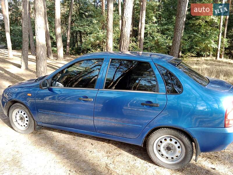 Седан ВАЗ / Lada 1118 Калина 2006 в Ромнах фото 3 Седан ВАЗ / Lada 1118 Калина 2006 в Ромнах