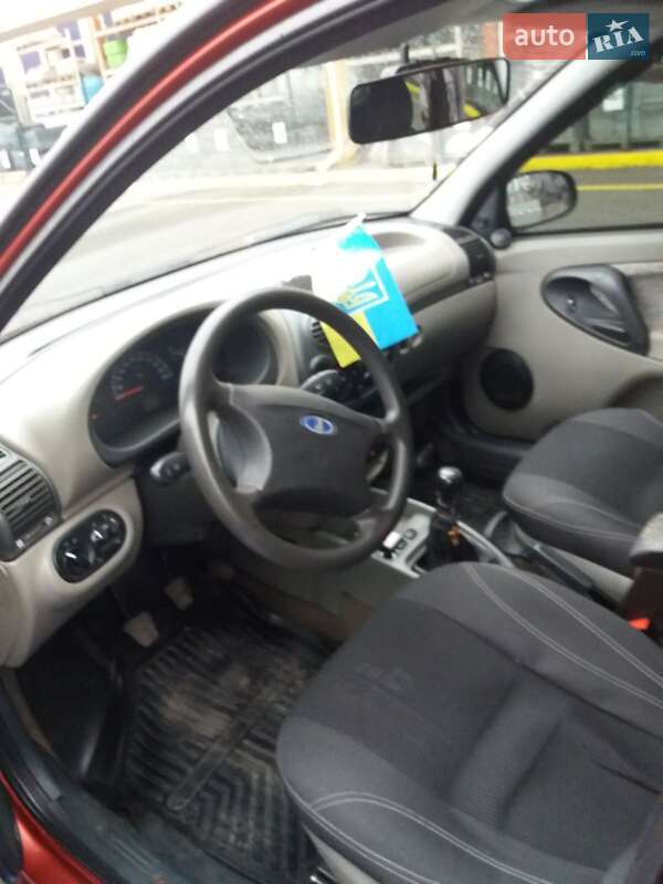 Седан ВАЗ / Lada 1118 Калина 2006 в Кривом Роге