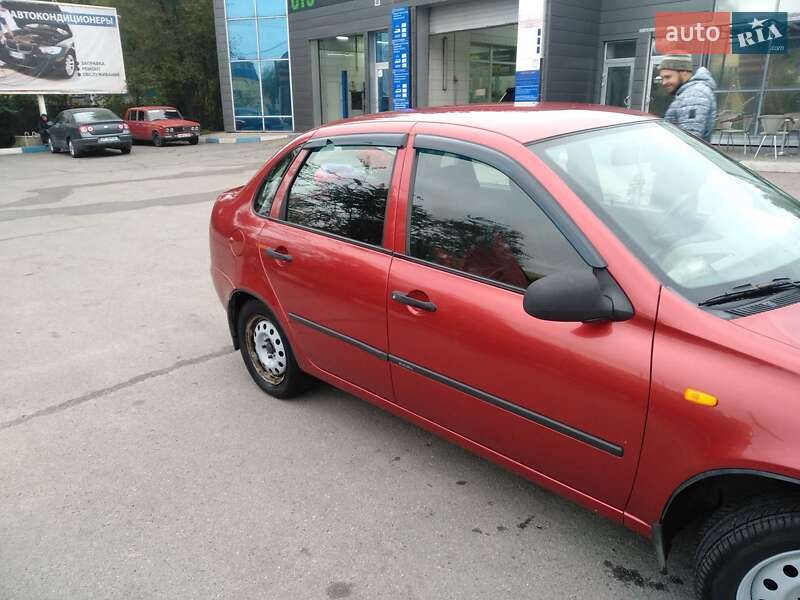 Седан ВАЗ / Lada 1118 Калина 2008 в Запорожье