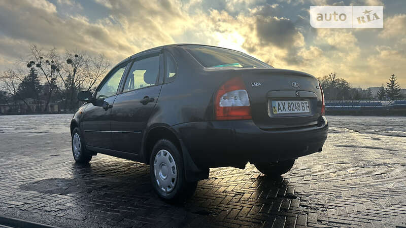 Седан ВАЗ / Lada 1118 Калина 2008 в Харькове