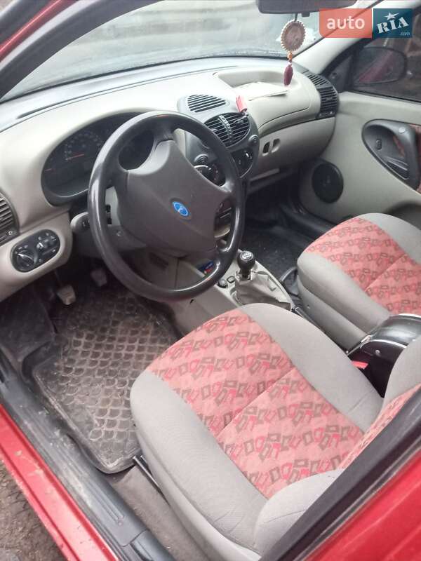 Седан ВАЗ / Lada 1118 Калина 2008 в Карловке